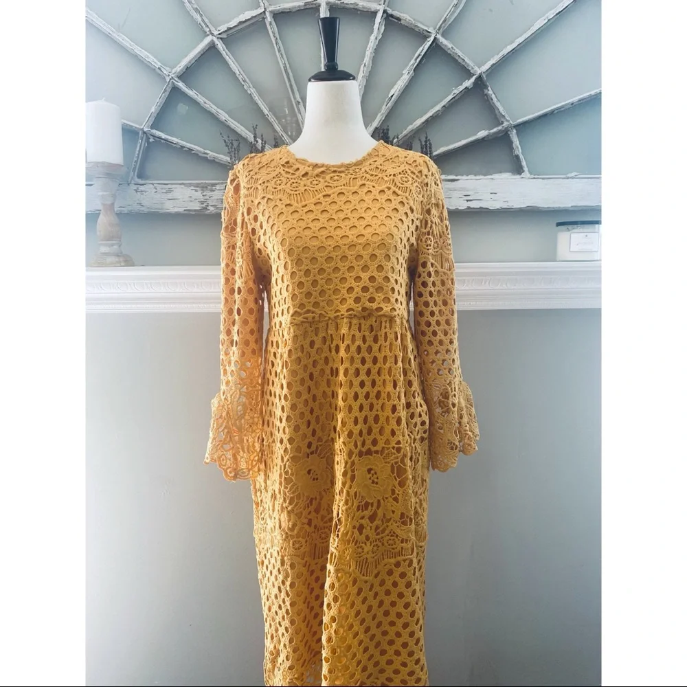 Orange Creek Mustard Lace Midi Dress Size Small - Picture 5 of 16